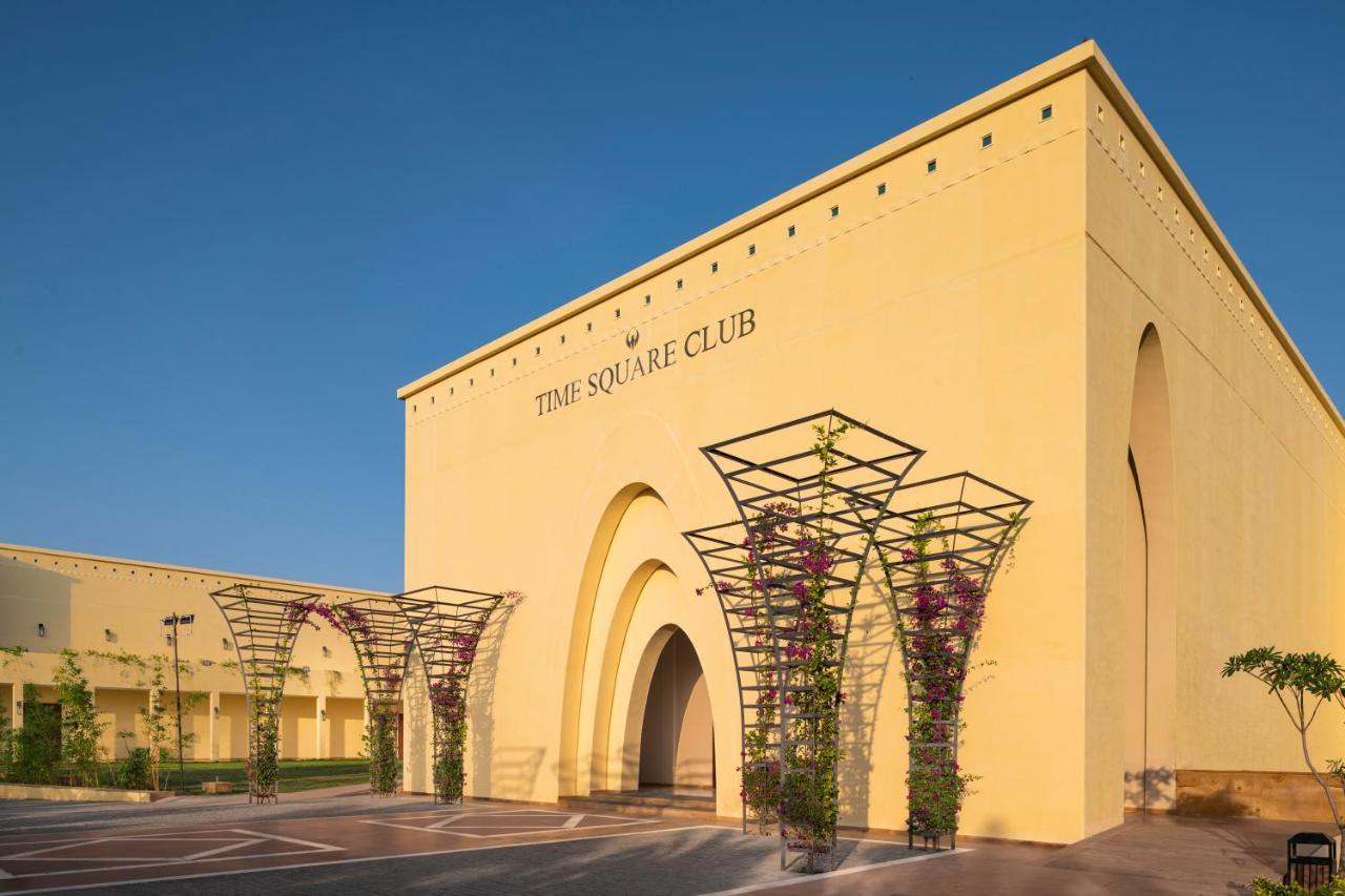 Time Square Resort & Spa Bhuj Eksteriør billede