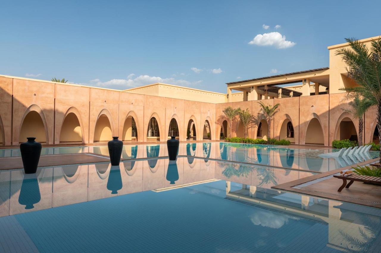 Time Square Resort & Spa Bhuj Eksteriør billede