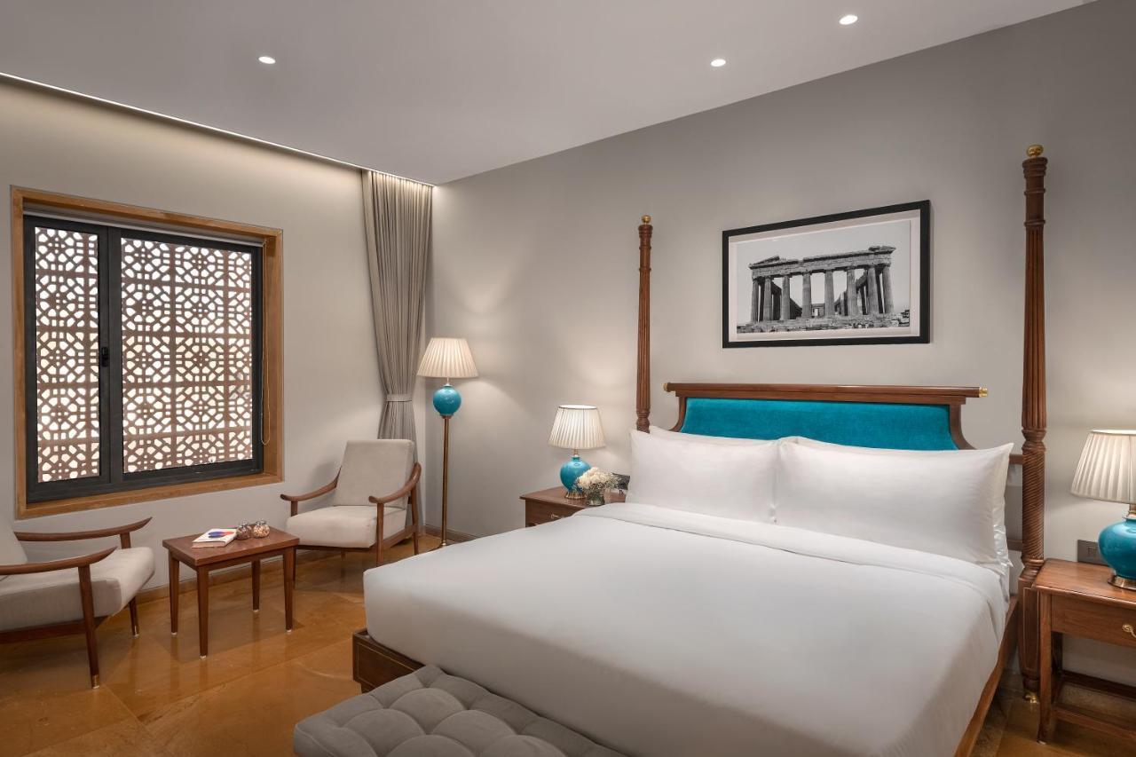 Time Square Resort & Spa Bhuj Eksteriør billede