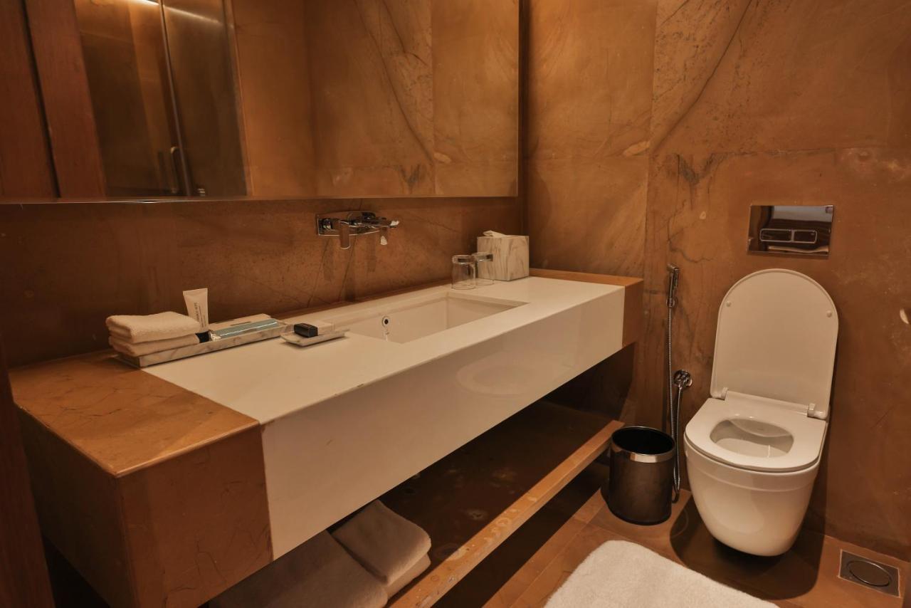 Time Square Resort & Spa Bhuj Eksteriør billede